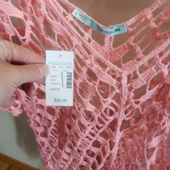 Top - Picture 2 of 3